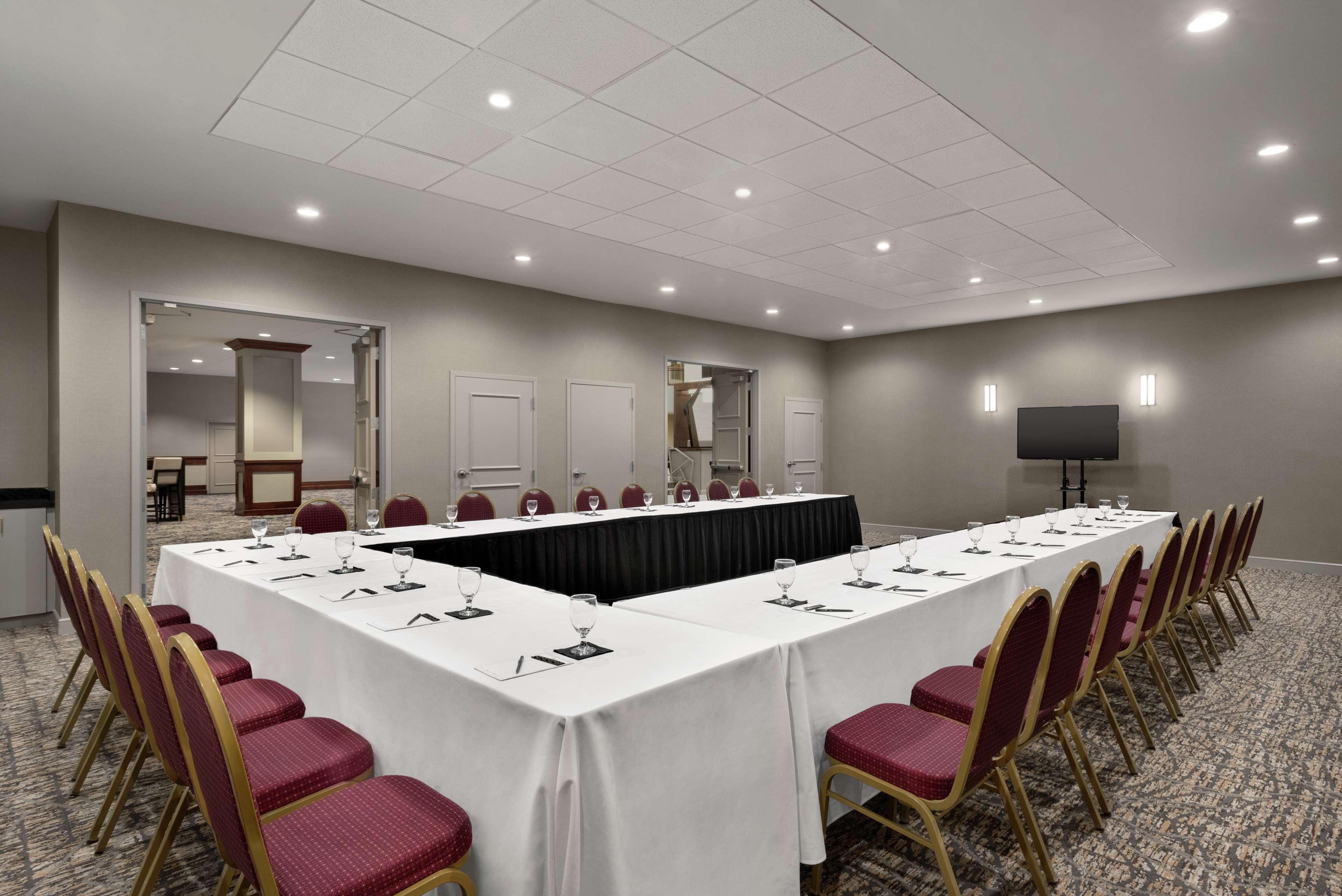 Embassy Suites By Hilton Cleveland Rockside Independence Luaran gambar